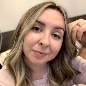 Meet your Posher, Ariel